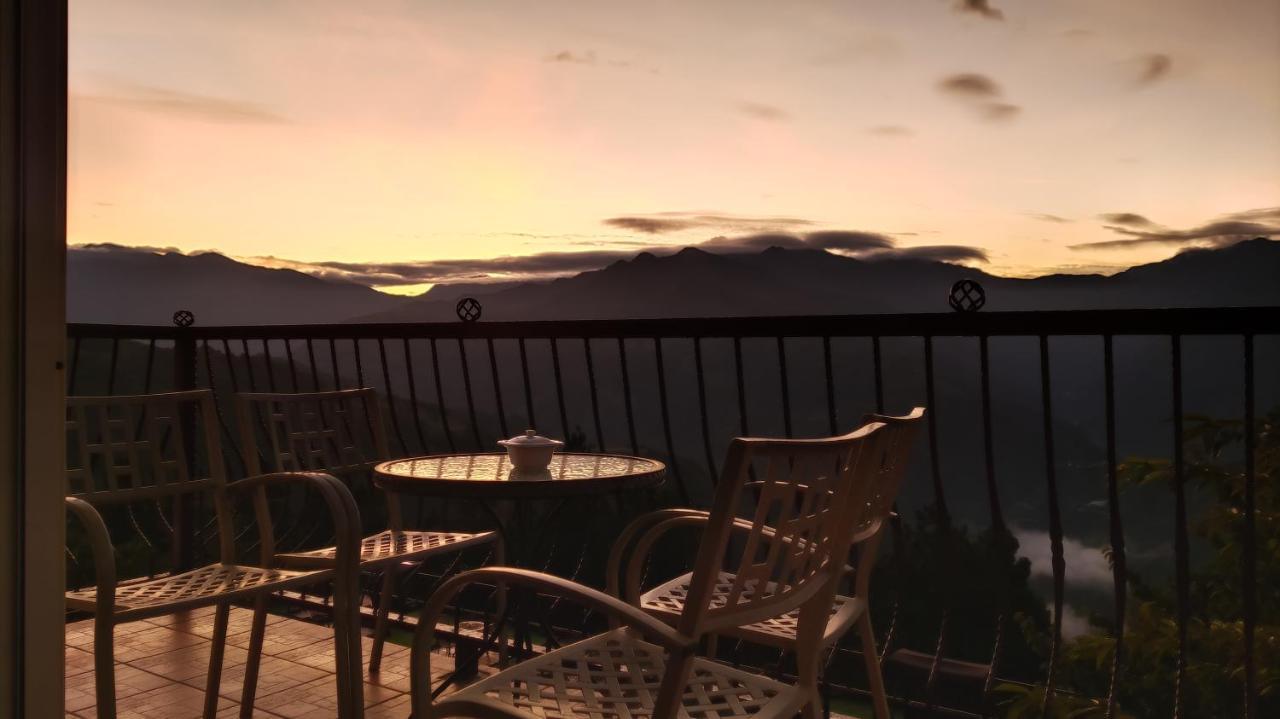 Qingjing Baiyun Resort Ренай Экстерьер фото